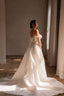 Chic Bridals Fiona Fiona Wedding Gowns